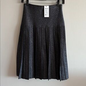 APPARALEL INFINITY SKIRT METALLIC BLACK - Size Small